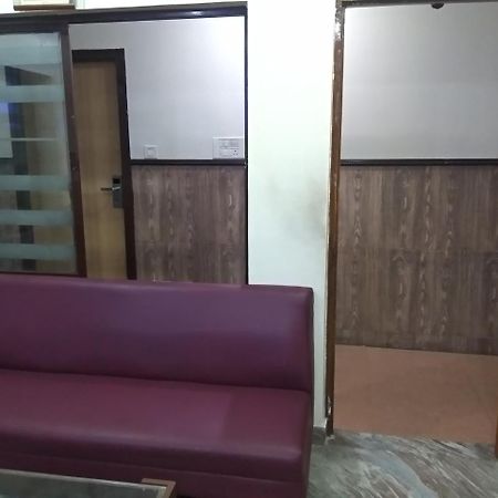 Sai Tirumala Residency Тирупати Екстериор снимка