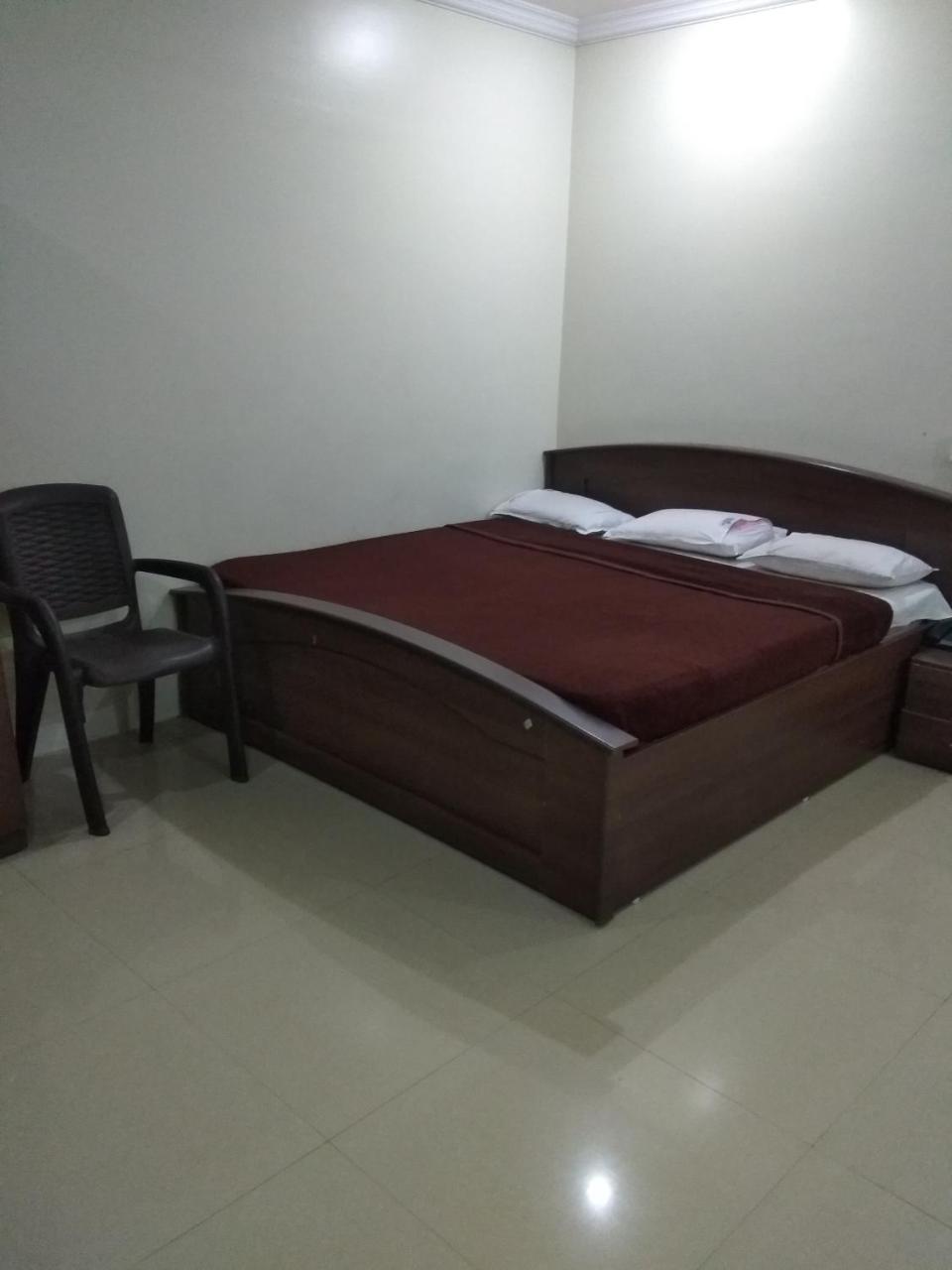 Sai Tirumala Residency Тирупати Екстериор снимка