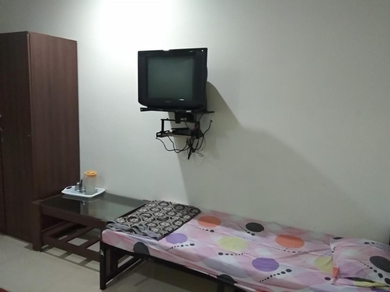 Sai Tirumala Residency Тирупати Екстериор снимка