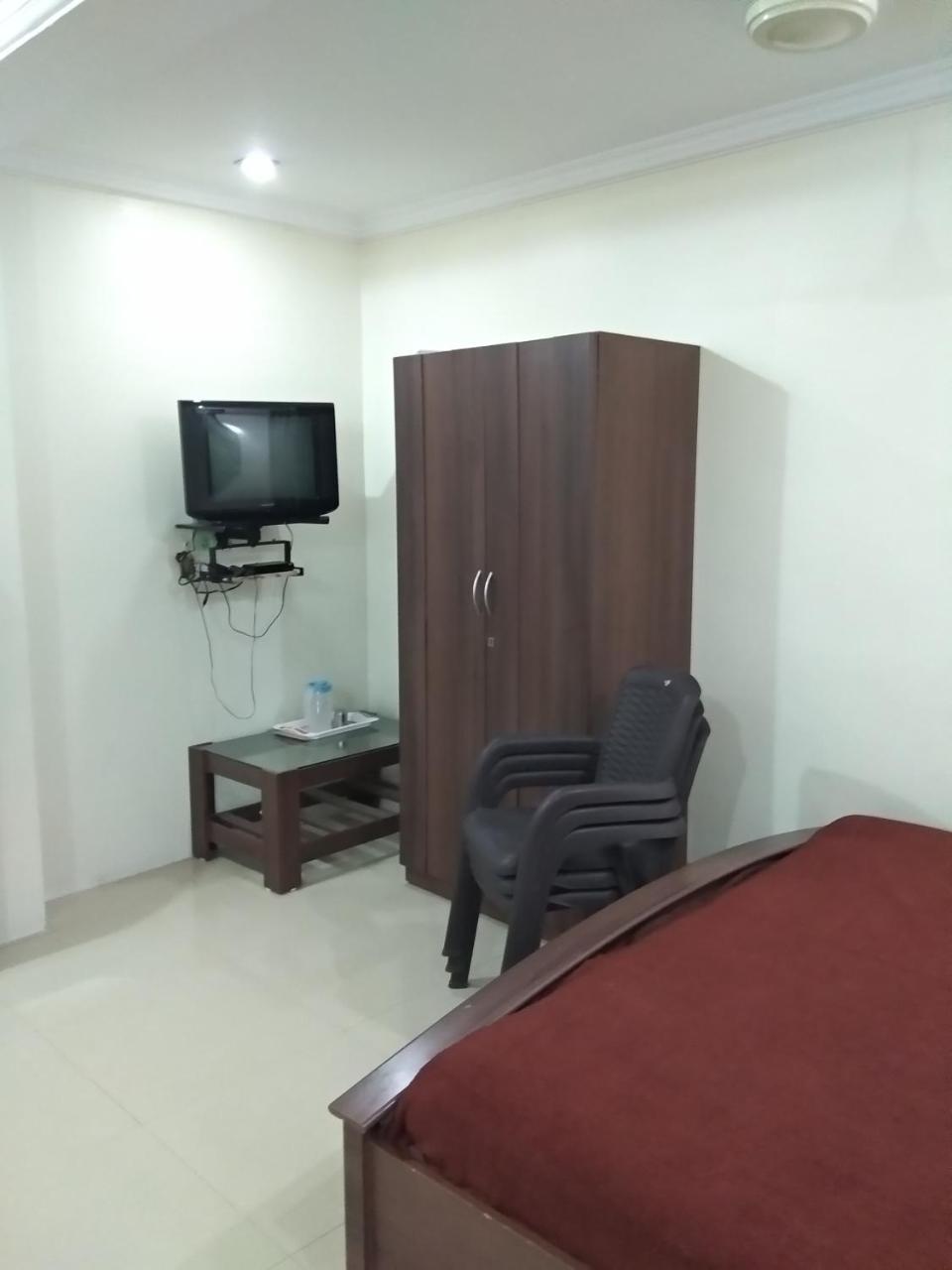 Sai Tirumala Residency Тирупати Екстериор снимка